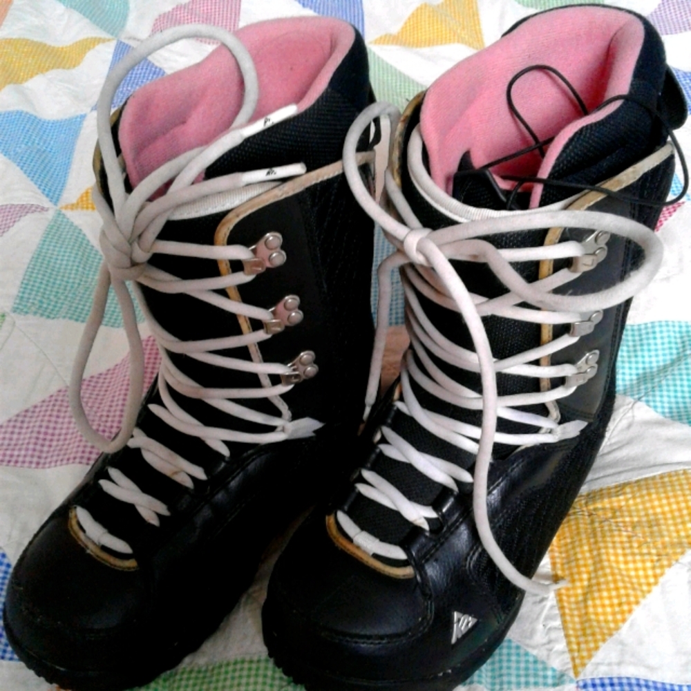 K2 snowboard boots